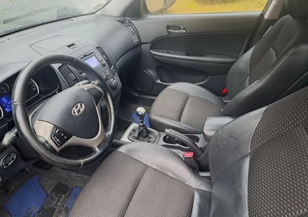 Hyundai I30 cena 14900 przebieg: 250139, rok produkcji 2008 z Przemków małe 172